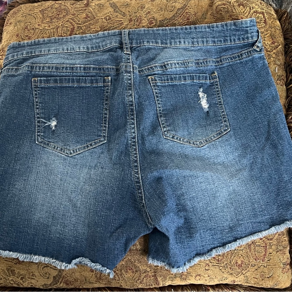 Lovesick Jean shorts